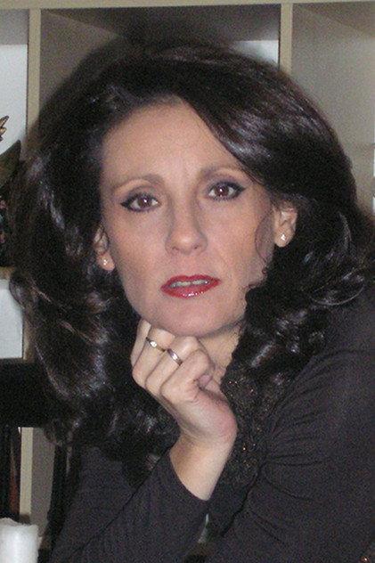 Teta Konstanta - Actor Profile Photo