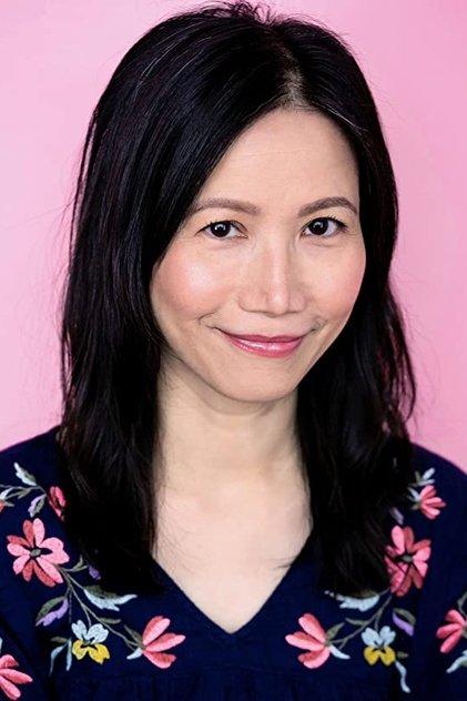 Elyse Dinh - Actor Profile Photo