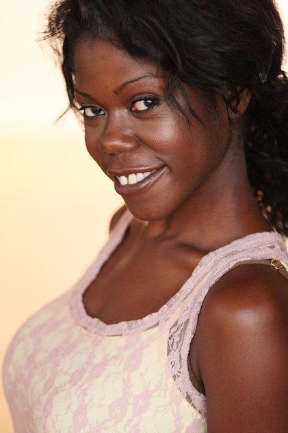 Julanne Chidi Hill - Actor Profile Photo
