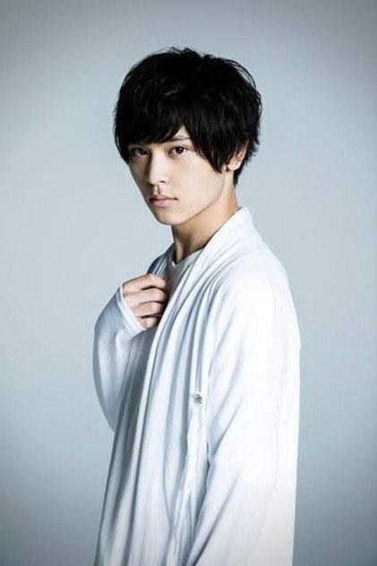 Mahiro Sugiyama - Actor Profile Photo