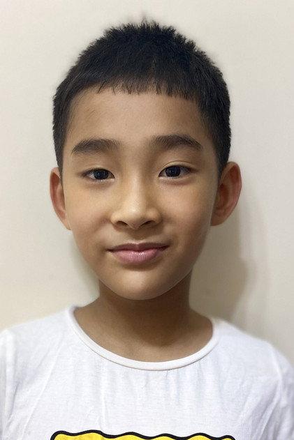 Yuxuan Zhan - Actor Profile Photo
