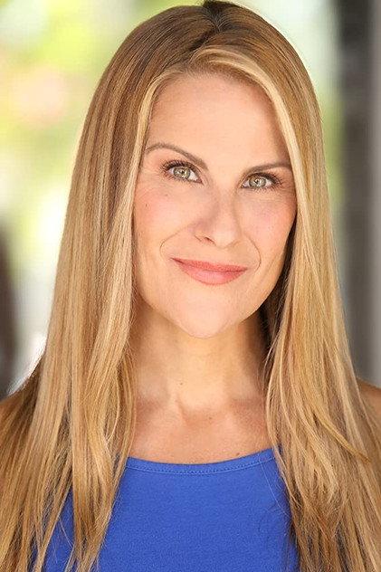 Larissa Gallagher - Actor Profile Photo
