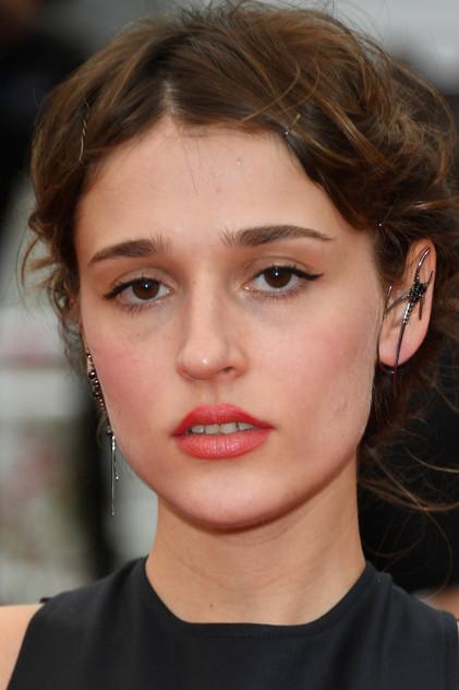Lola Bessis - Actor Profile Photo