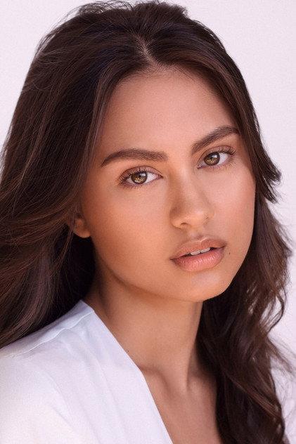 Jennifer Ens - Actor Profile Photo