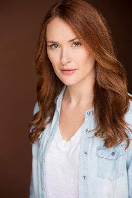Lizabeth Waters - Actor Profile Photo