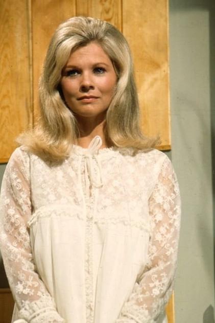 Suzanne Neve - Actor Profile Photo