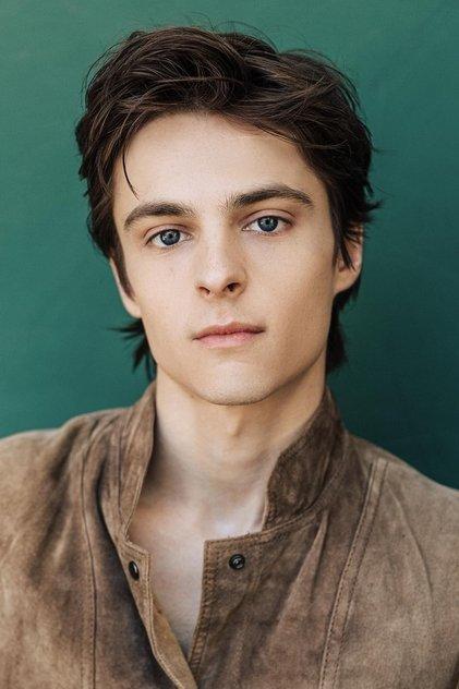 Corey Fogelmanis - Actor Profile Photo