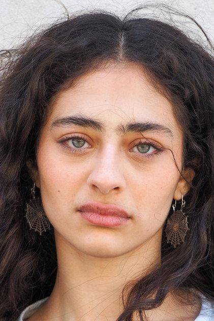 Deba Hekmat - Actor Profile Photo
