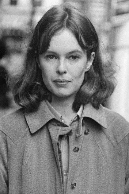 Sandy Dennis - Actor Profile Photo