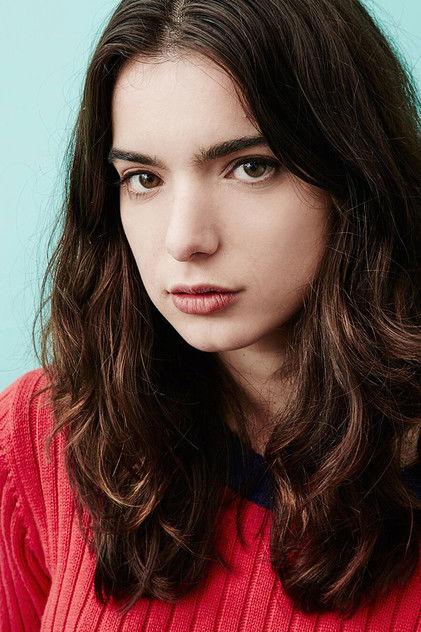 Dylan Gelula - Actor Profile Photo