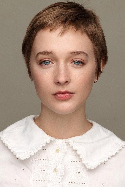 Chloë Kerwin - Actor Profile Photo