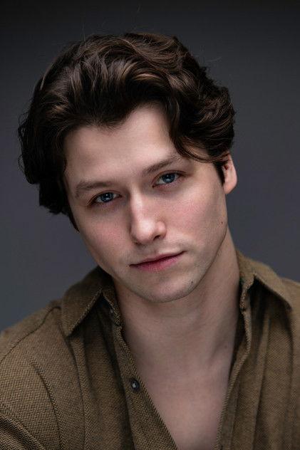 Stephen Kalyn - Actor Profile Photo