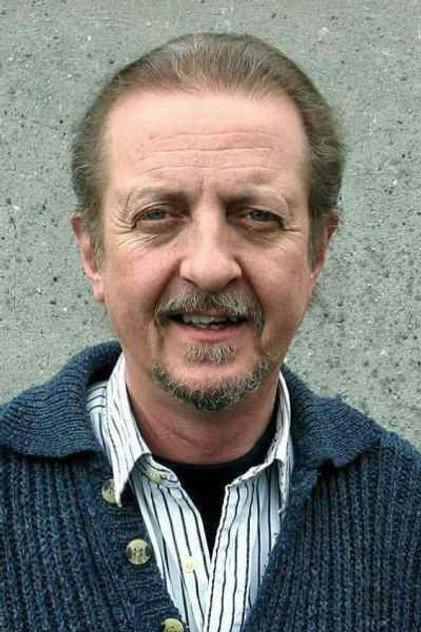 Lasse Lunderskov - Actor Profile Photo