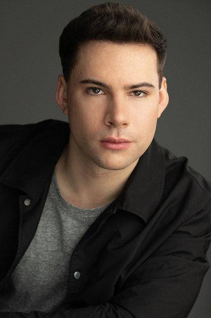 Zac Vran - Actor Profile Photo