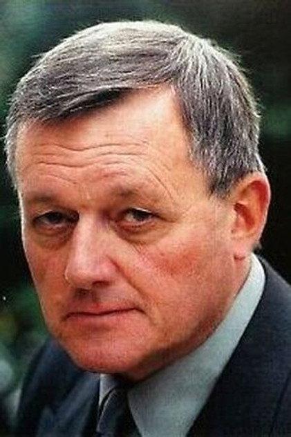 Davyd Harries - Actor Profile Photo