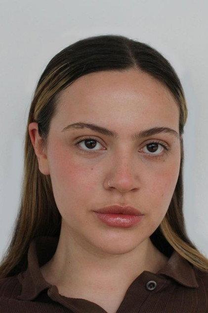 Holly Gibbs - Actor Profile Photo