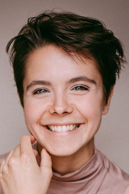 Paloma Kwiatkowski - Actor Profile Photo