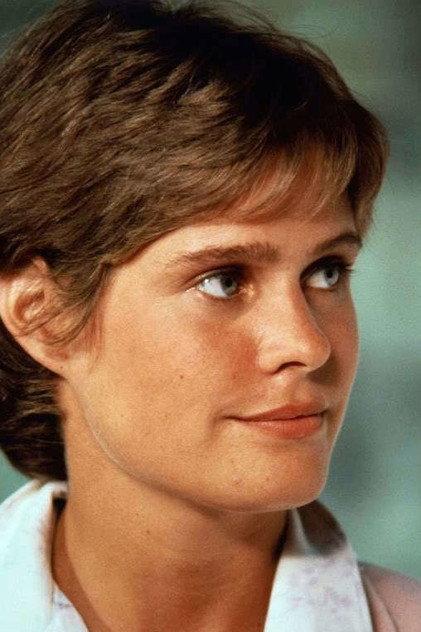 Sarah Holcomb - Actor Profile Photo