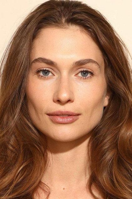 Arina Polonskaya - Actor Profile Photo