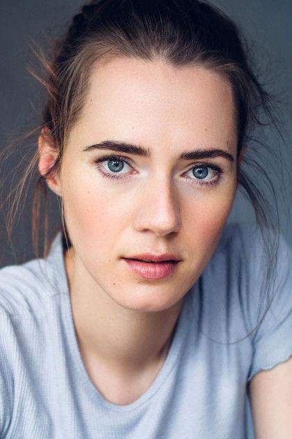 Caren Pistorius - Actor Profile Photo