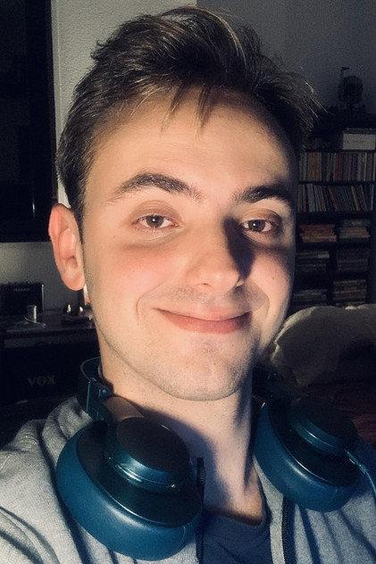 Alejandro Lorente - Actor Profile Photo