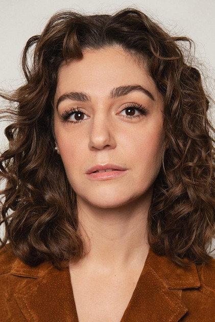 Amanda Radeljak - Actor Profile Photo