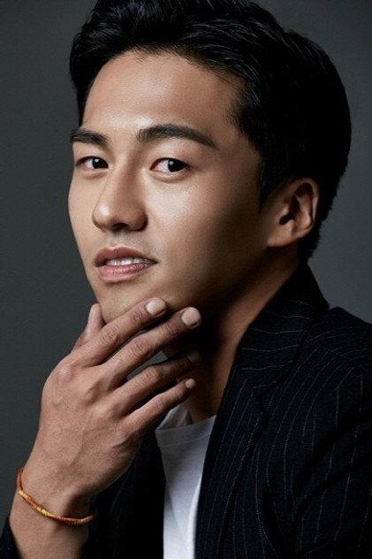 Kwon Dong-won - Actor Profile Photo