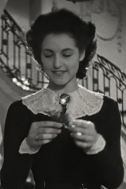 Colette Georges - Actor Profile Photo