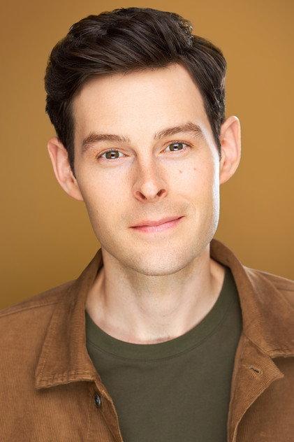 Evan Alexander Smith - Actor Profile Photo