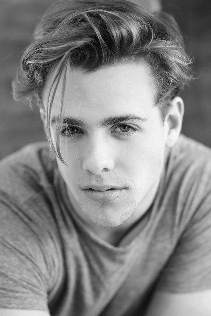 Maxime Gibeault - Actor Profile Photo