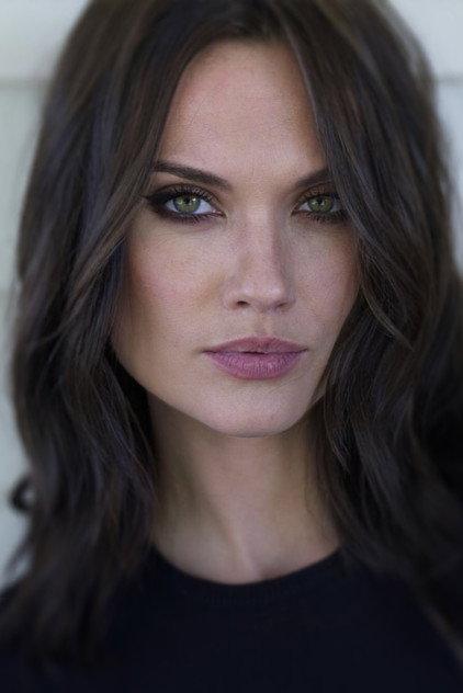 Laura James - Actor Profile Photo