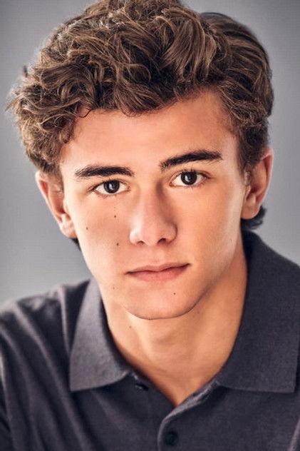 Sammy Dell - Actor Profile Photo