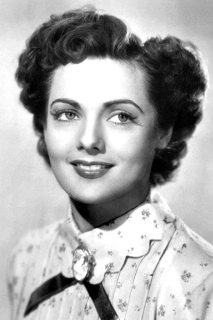 Mary Ellen Kay - Actor Profile Photo