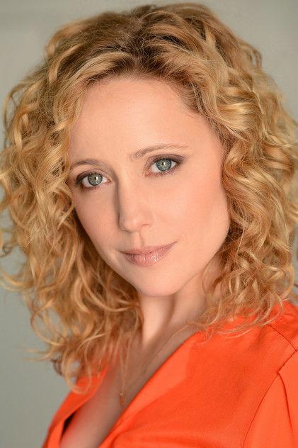 Annie Tedesco - Actor Profile Photo