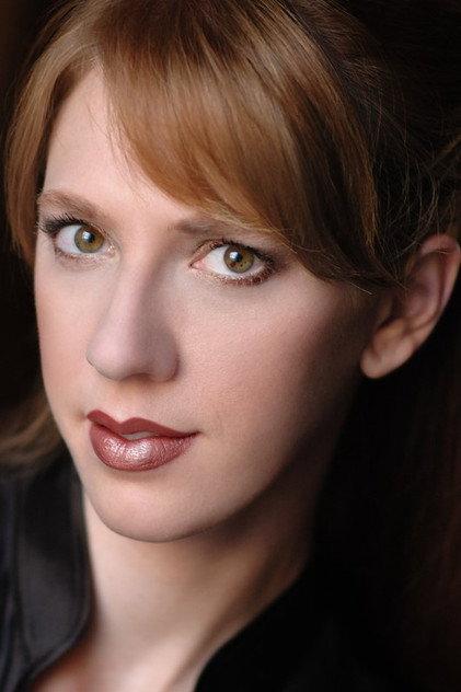 Kelly Erin Decker - Actor Profile Photo