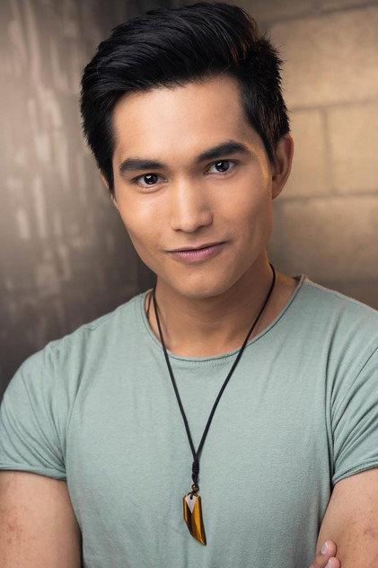 Alex Packard - Actor Profile Photo