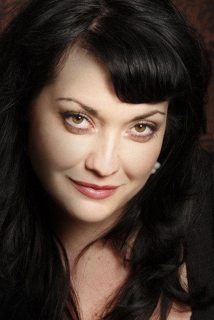 Terra Hazelton - Actor Profile Photo