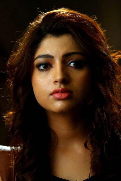 Akanksha Puri - Actor Profile Photo