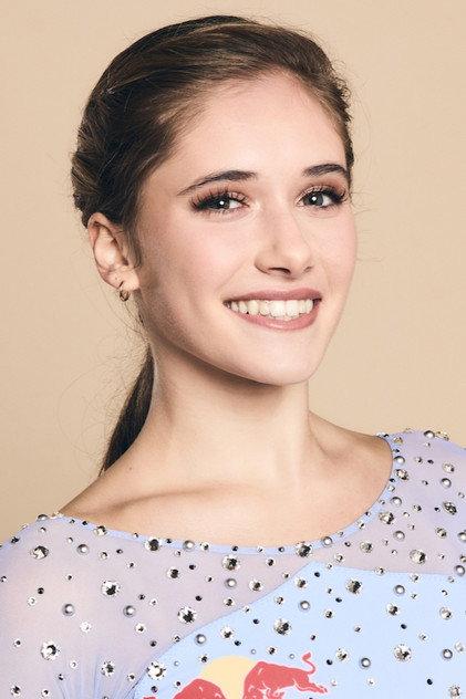 Isabeau Levito - Actor Profile Photo