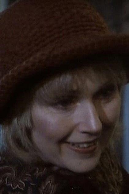 Maggie Henderson - Actor Profile Photo