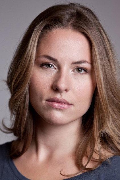 Sanne Langelaar - Actor Profile Photo