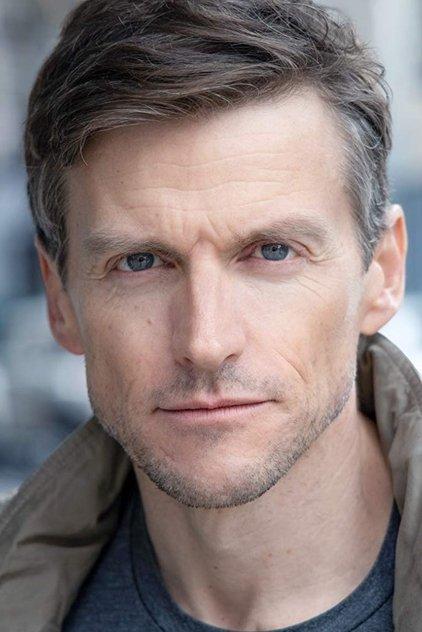 Gideon Emery - Actor Profile Photo