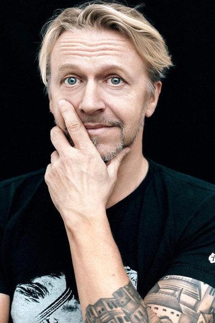 Ernst Billgren - Actor Profile Photo