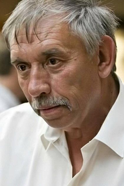 Viktoras Valašinas - Actor Profile Photo