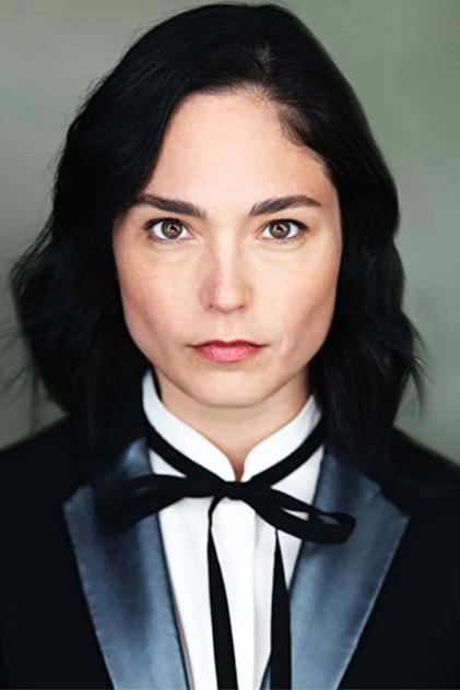 Caitlin Riley - Actor Profile Photo