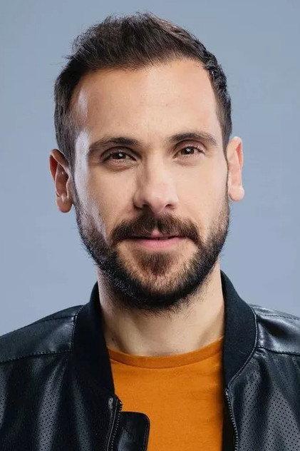 Ümit Erdim - Actor Profile Photo