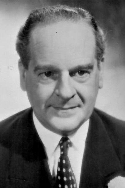 Walter Fitzgerald - Actor Profile Photo
