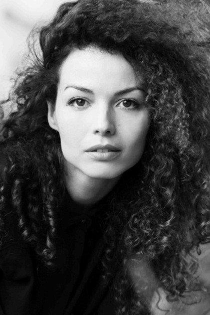 Valeria Flore - Actor Profile Photo
