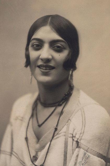 María Dalbaicín - Actor Profile Photo