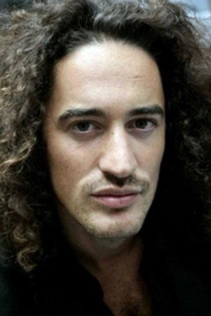 Raphael Fejtö - Actor Profile Photo